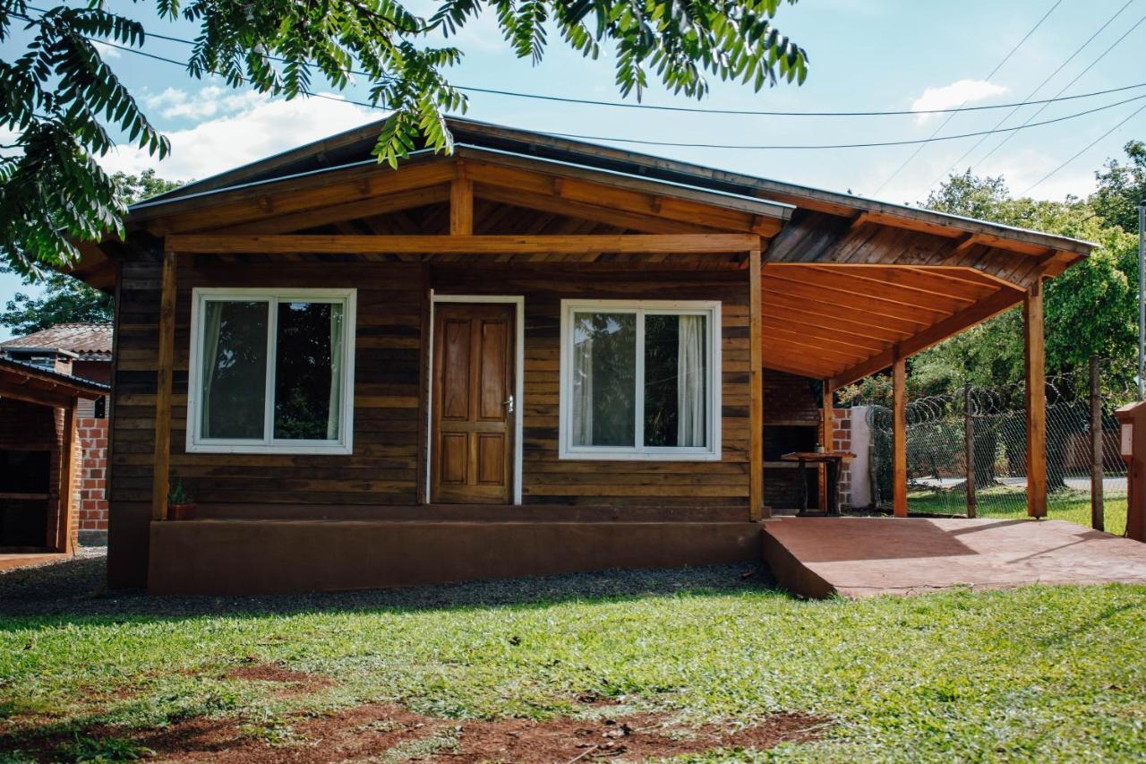 Cabanas La Amistad Puerto Iguazu Exterior photo